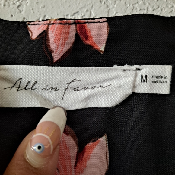 All in Favor Black Floral Dress - Picture 4 of 7